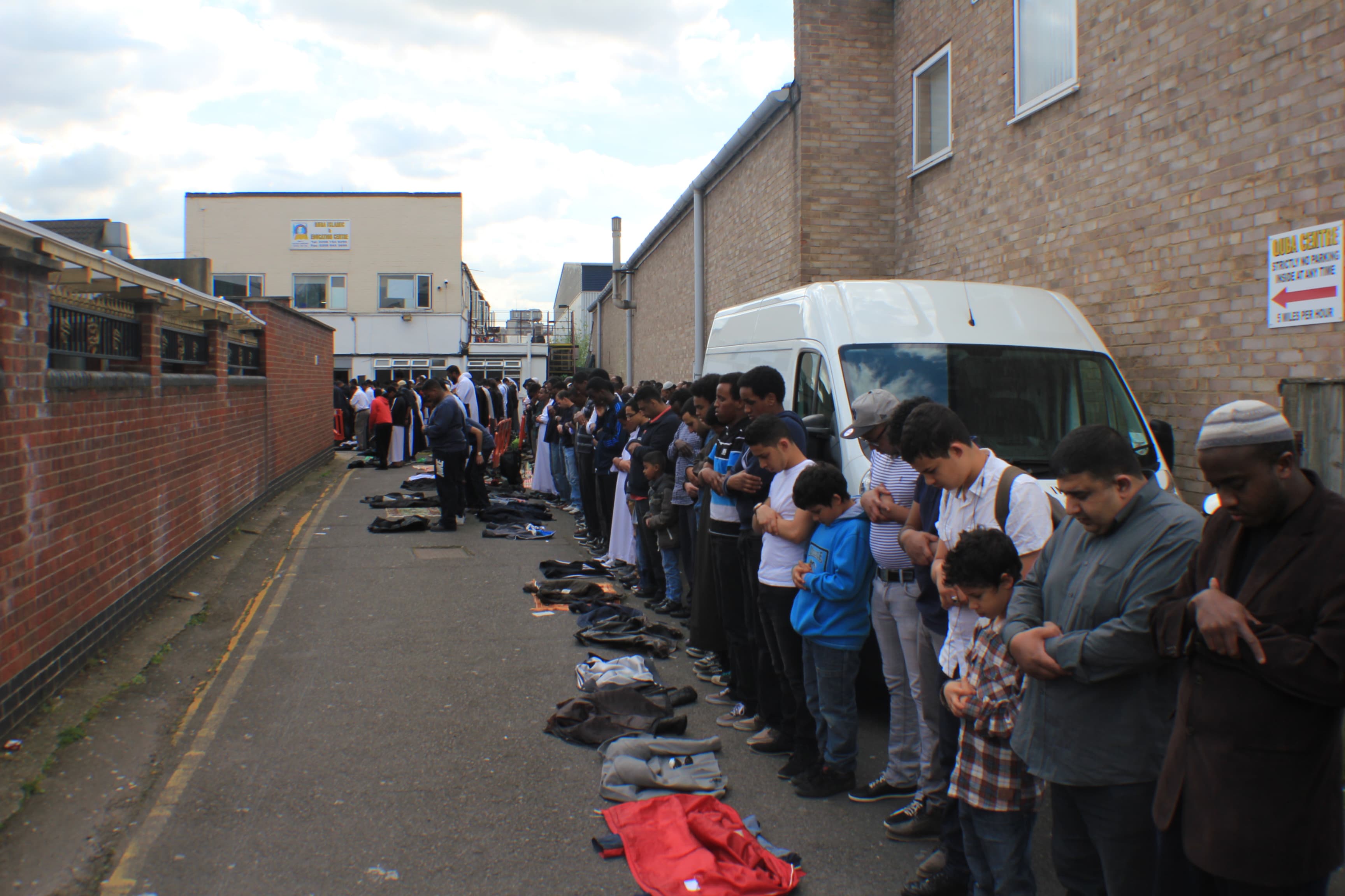 2010: Growing Community